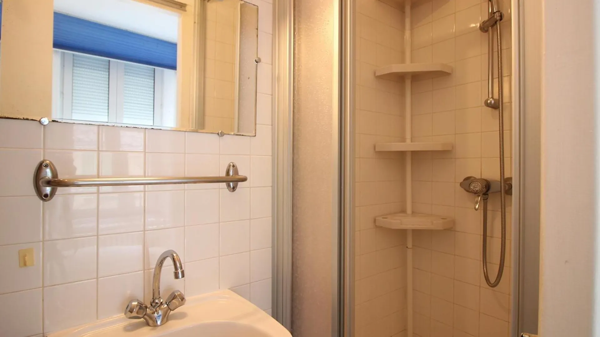 Studio Confort 25M² Au Centre Du Mont-Dore, Proche Thermes Et Commodites, Wifi, 2 Couchages - Fr-1-415-148 0*, Le Mont-Dore France